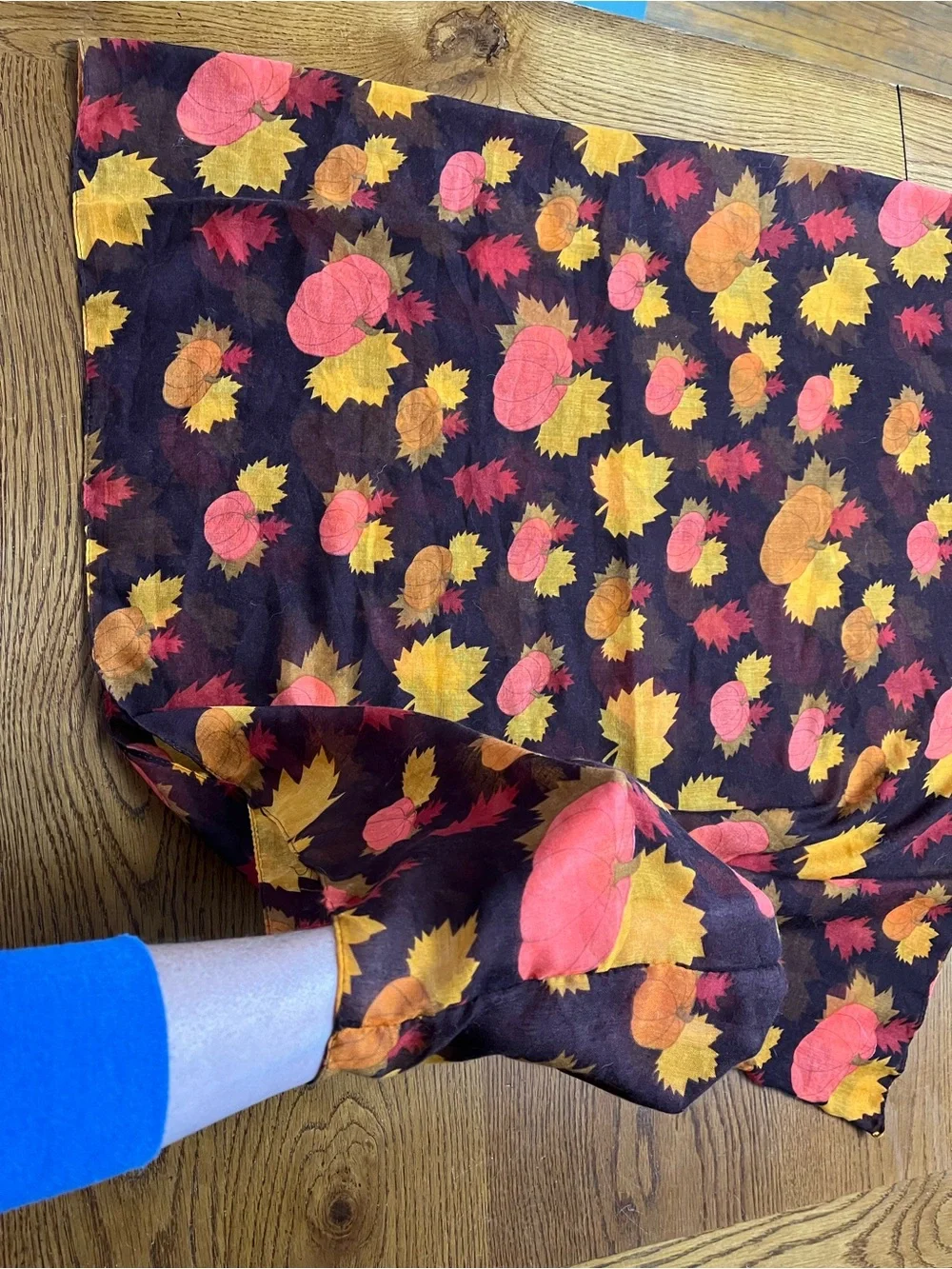 Autumn Leaves pumpkins Scarf